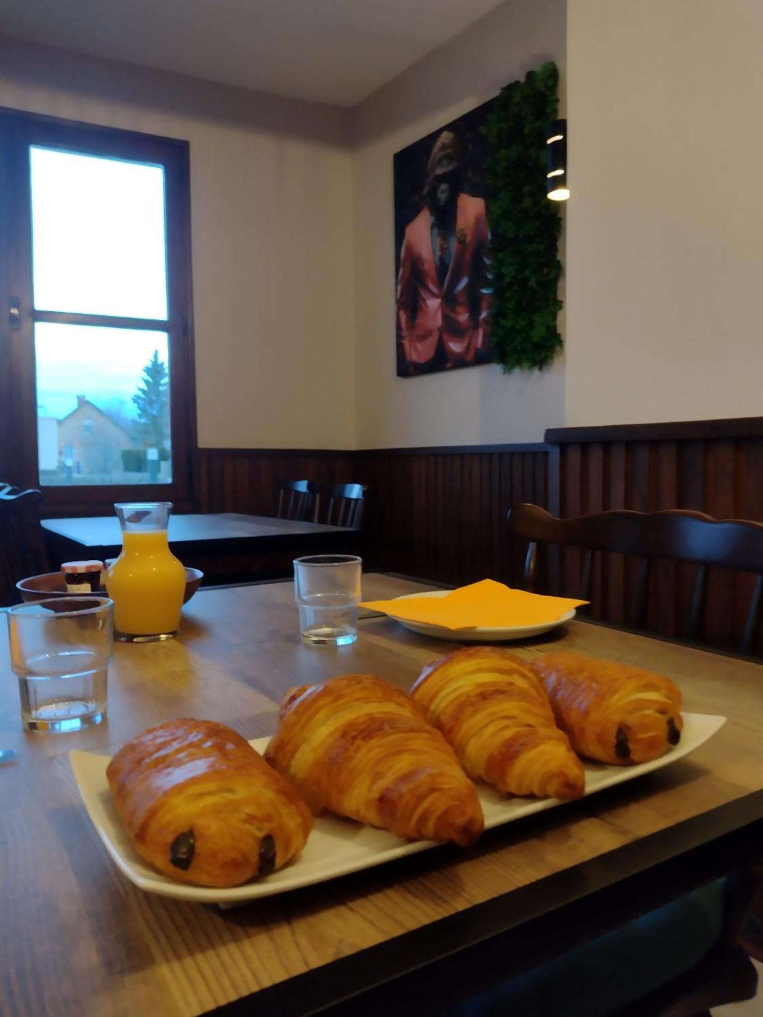 Auberge D'Ici Et D'Ailleurs Cressensac-Sarrazac Eksteriør bilde