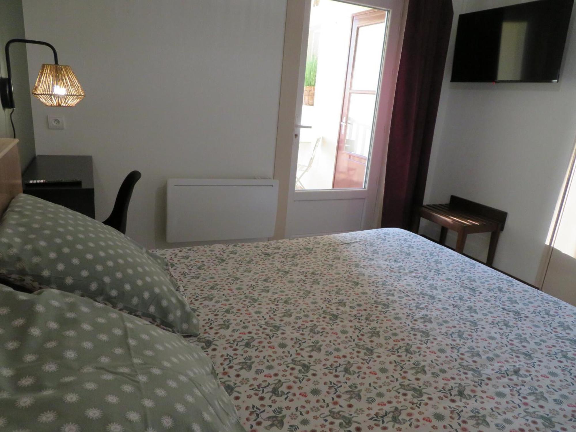 Auberge D'Ici Et D'Ailleurs Cressensac-Sarrazac Rom bilde