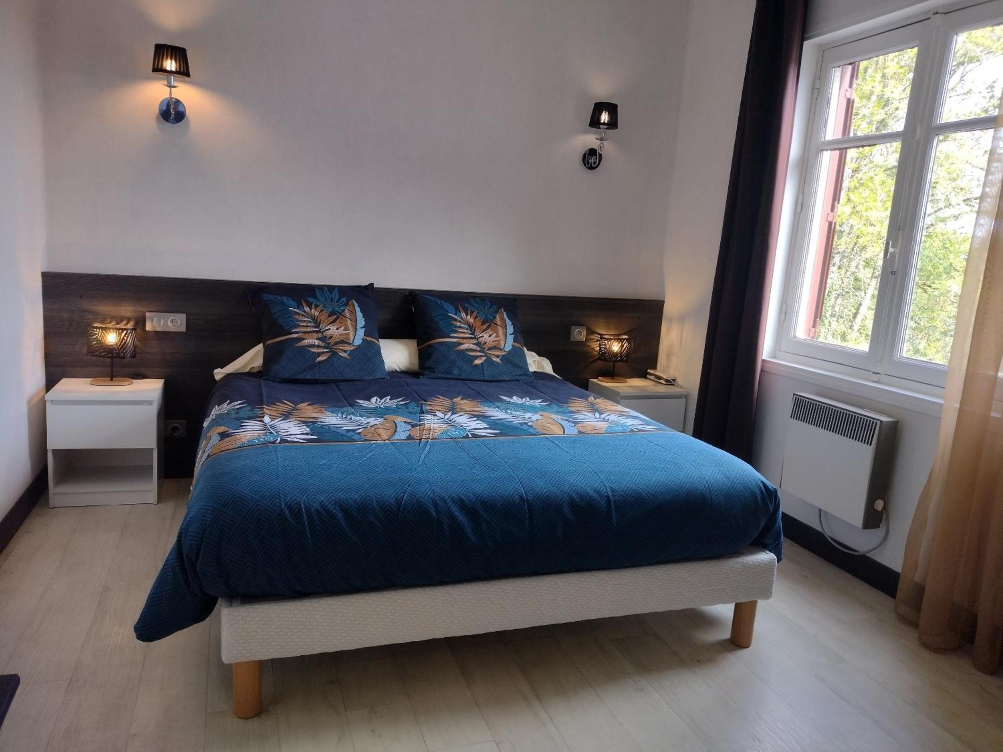 Auberge D'Ici Et D'Ailleurs Cressensac-Sarrazac Rom bilde
