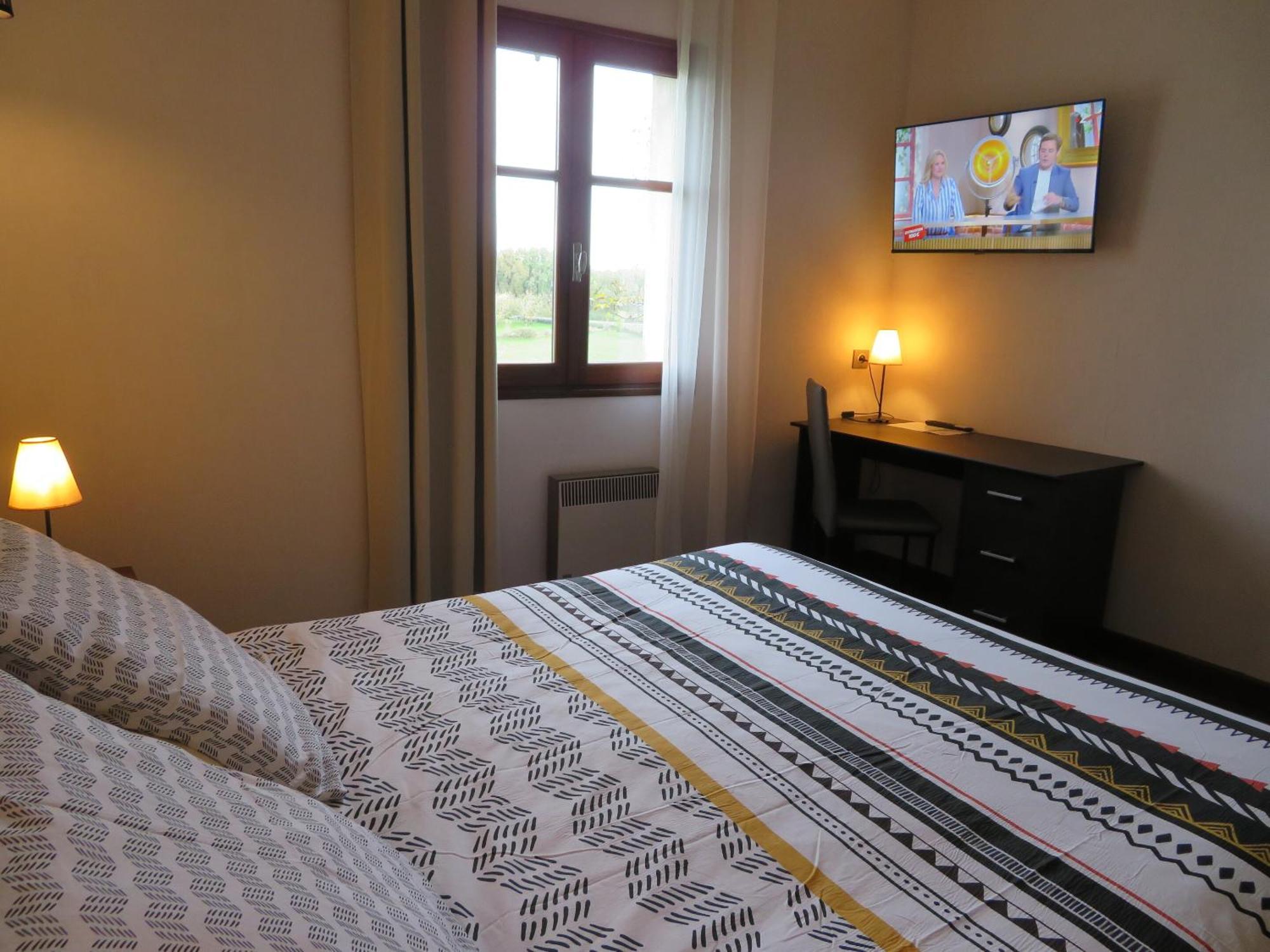 Auberge D'Ici Et D'Ailleurs Cressensac-Sarrazac Rom bilde